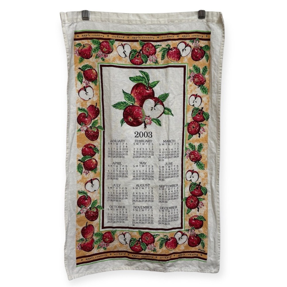 Vintage 2003 Apple Country Calendar Hand Towel
